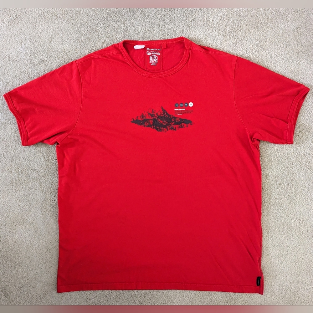 Quechua Red T-shirt - size XL